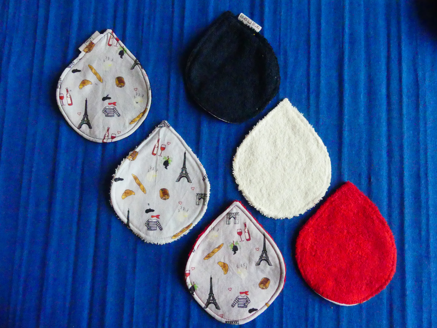 PROMO ! 1 lot de 3 lingettes lavable "goutte" + 1 Gratuit