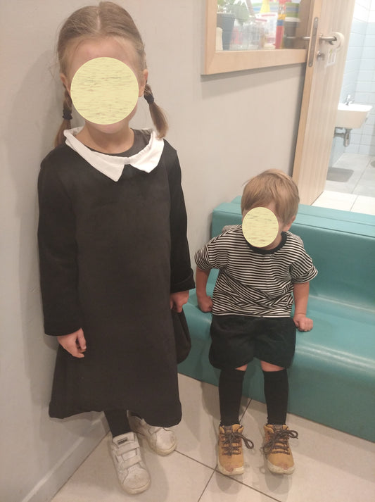 Un massacre arrive à l'école avec les deux petits Addams !